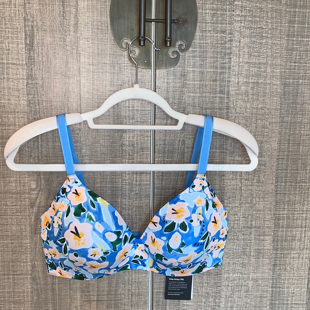 Knix WingWoman Contour Bra Bouquet‎ Blue Floral